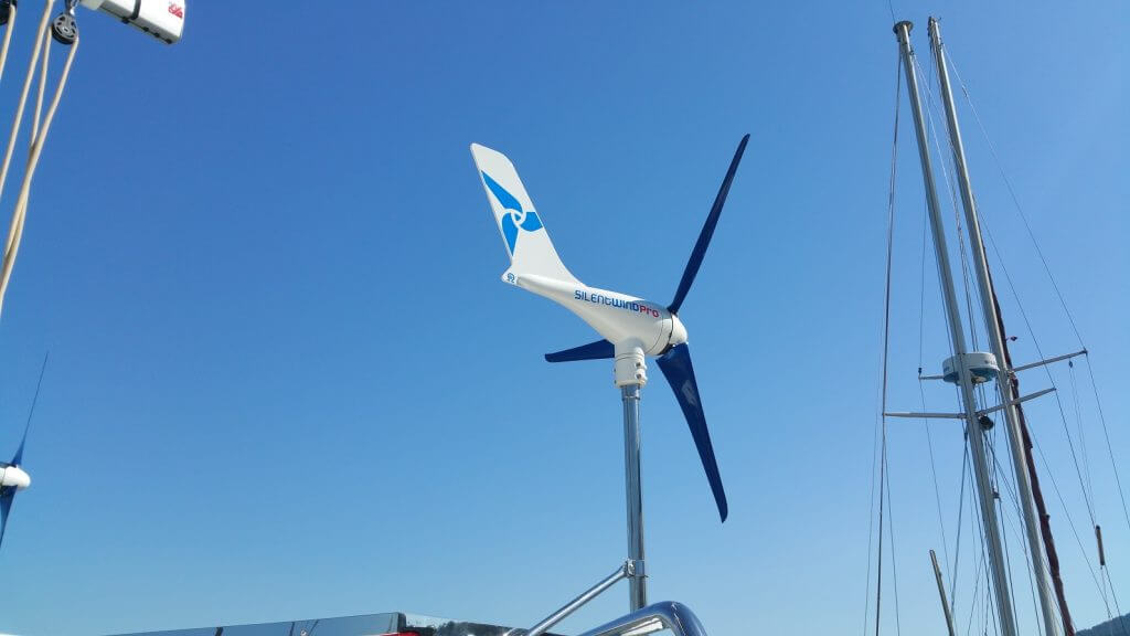 Silentwind wind generator pro 12V inclusief laadregelaar